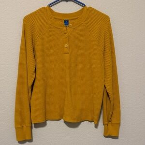Old Navy Golden Waffle Knit Long Sleeve Henley